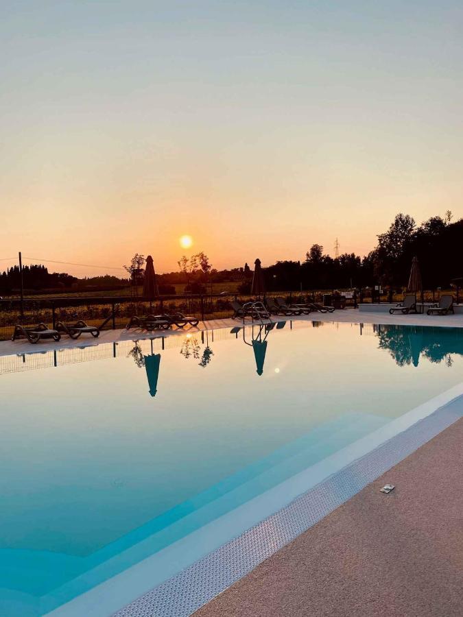 Agricamping Al Grappolo Divino Lazise Bagian luar foto